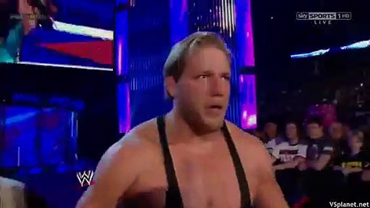 Elimination Chamber match 2013