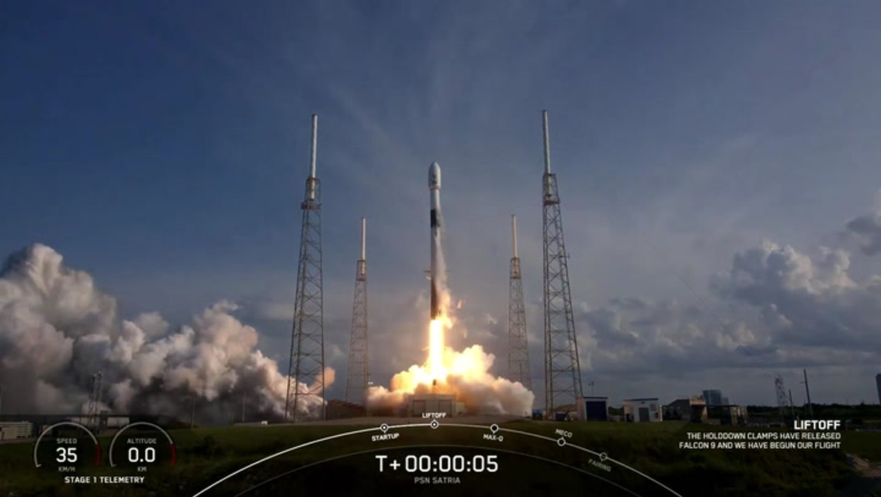SpaceX Launched And Landed Indonesian Communications Satellite