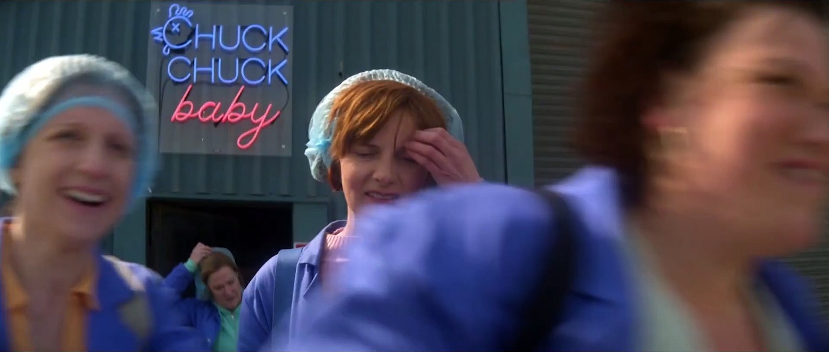 Chuck Chuck Baby - Clip