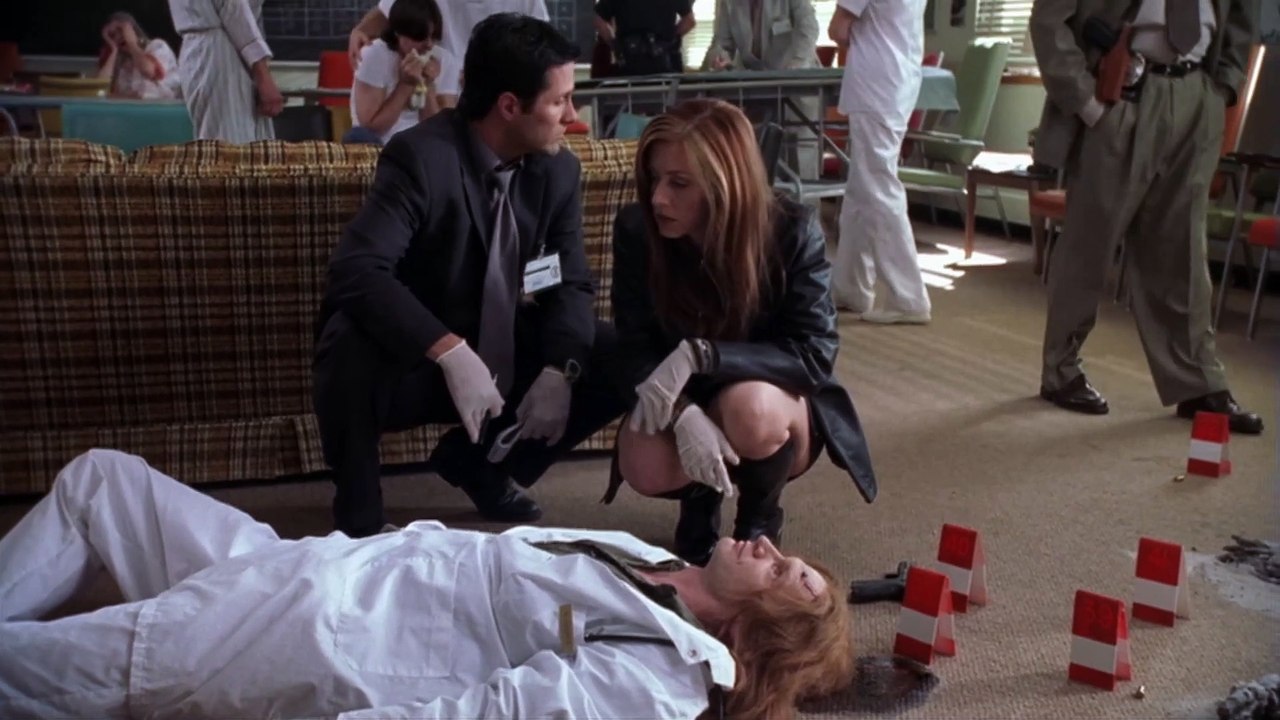 Nostradamus 2000 Español Latino - Nostradamus