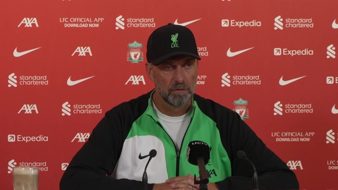 No change in Salah position, no offer - Klopp