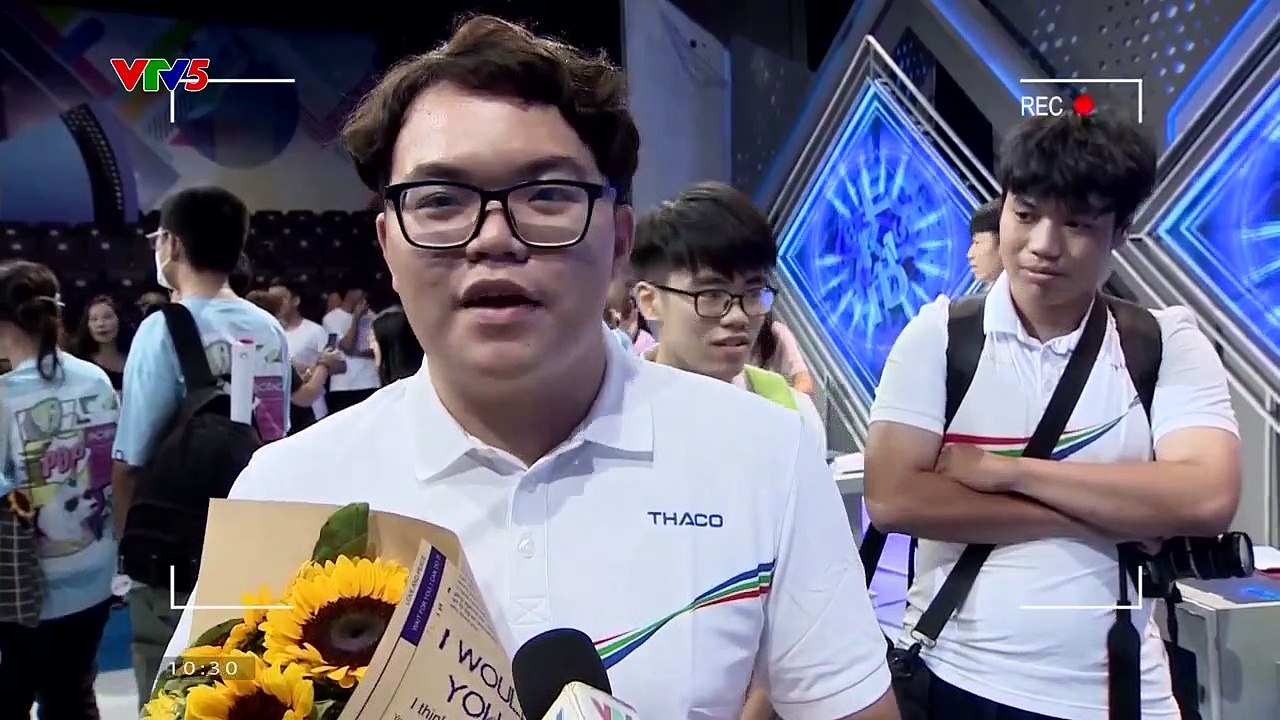 11 tháng 5 ngày Tập 8