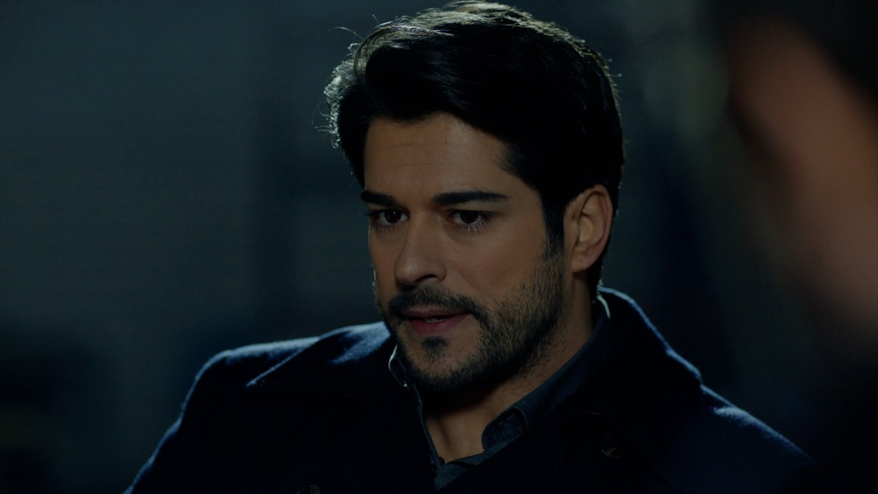 حب أعمى | الحلقة 193 | Kara Sevda