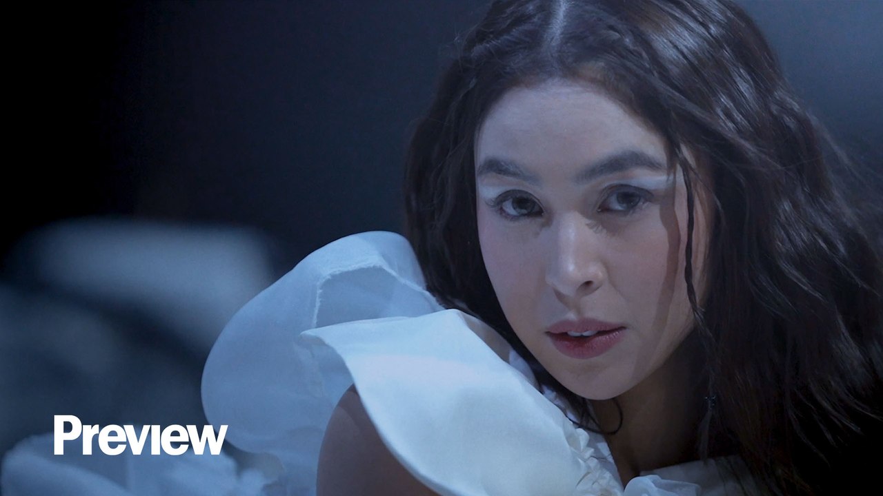 Preview Presents: Defying Gravity | Julia Barretto | PREVIEW