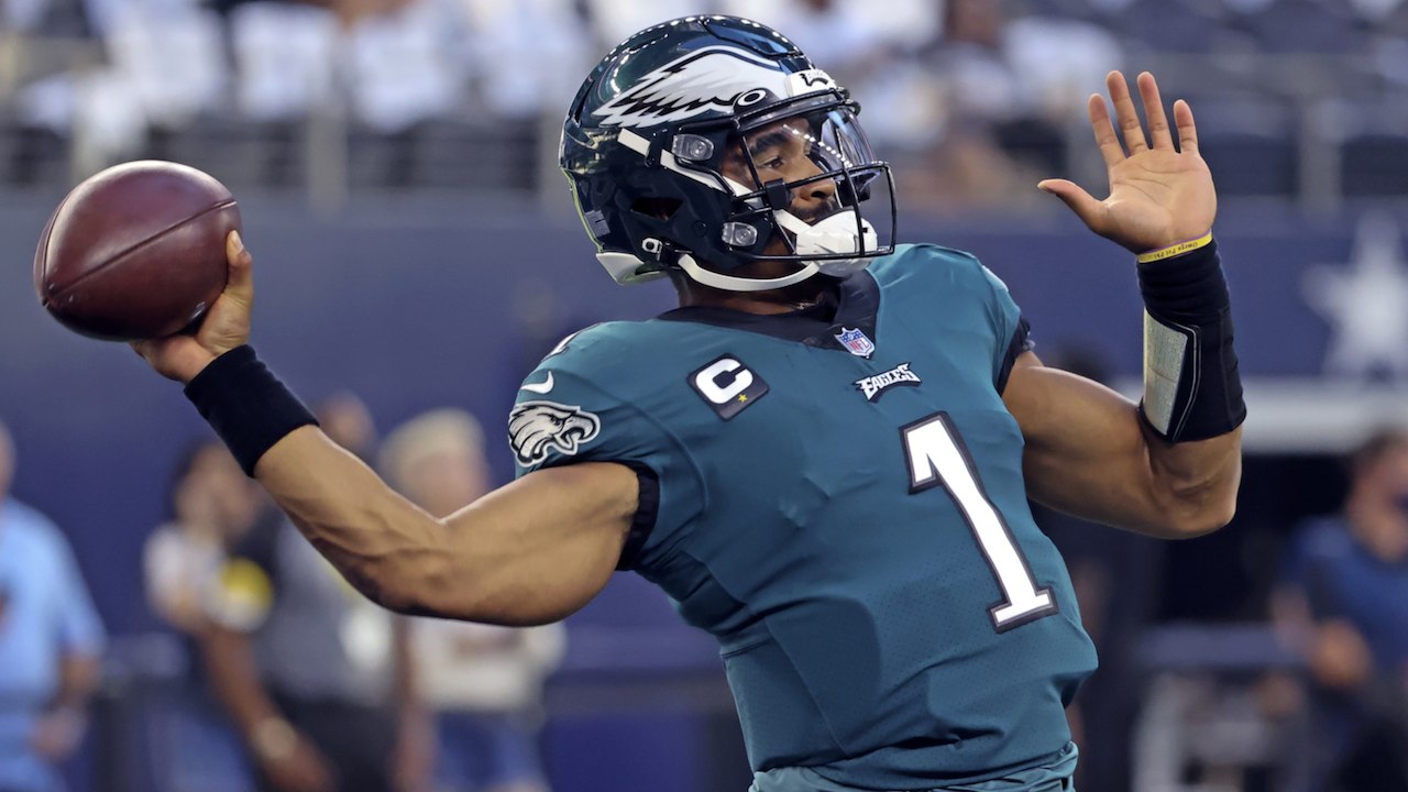Prime Time Numbers: Jalen Hurts Shines in Philadelphia