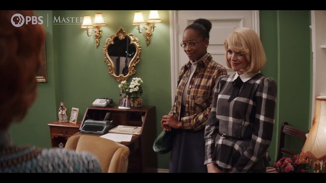 Nolly - saison 1 Bande-annonce VO