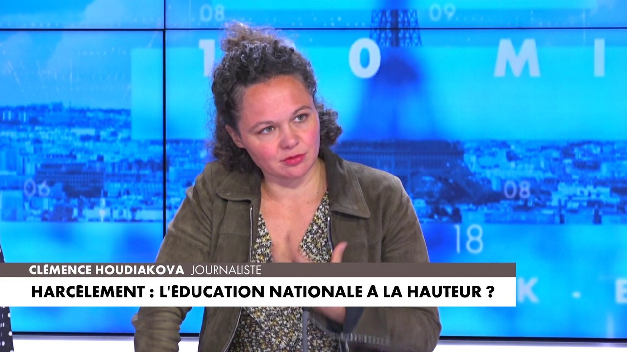 Clémence Houdiakova : «Internet fait que le harcèlement de l'école continue chez soi»