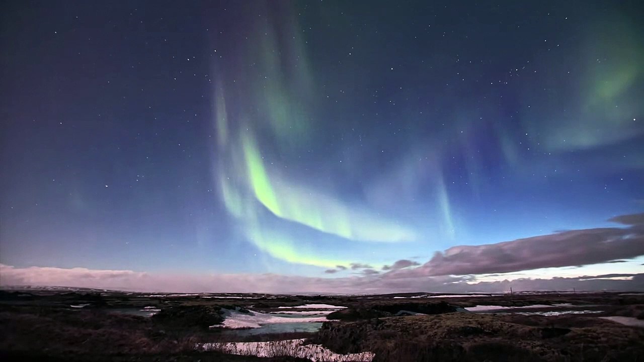 Relaxing lofi with northern lights background to work, relax, chill or study