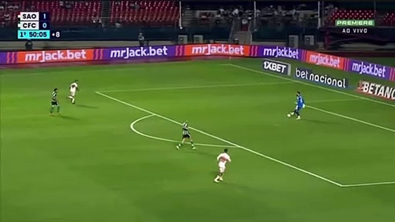 But Slimani vs Sao Paulo