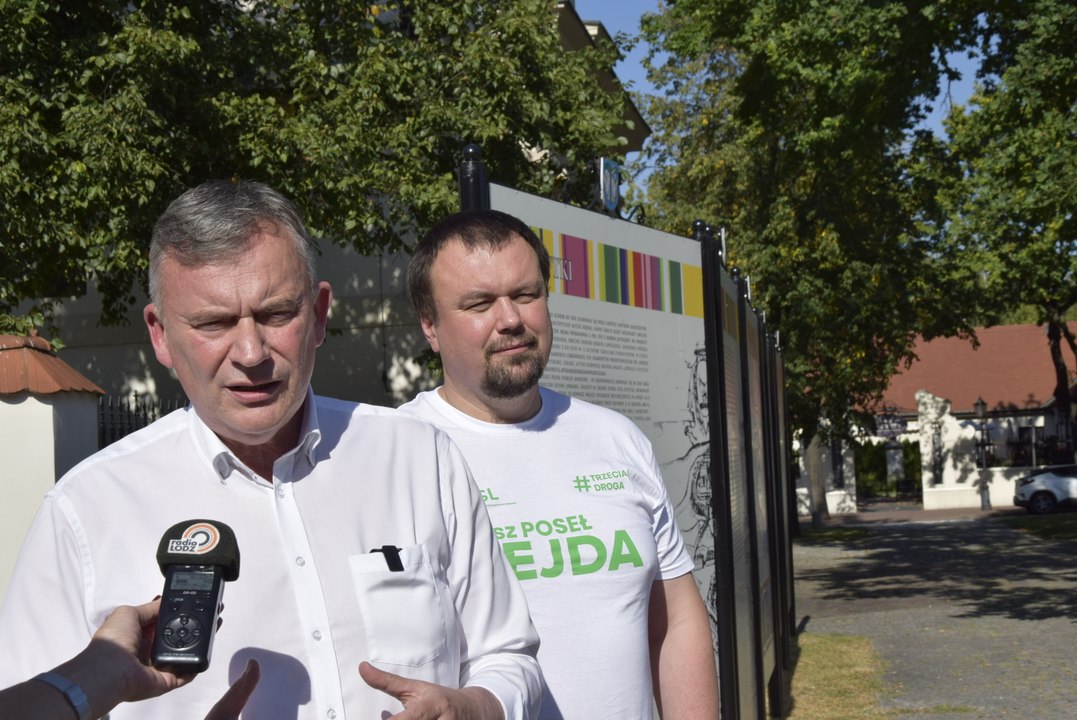 W Łowiczu odbyła się konferencja posła Pawła Bejdy