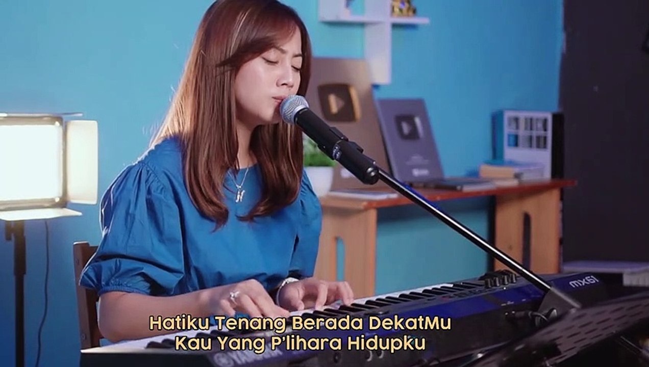 PERTOLONGANMU - LAGU ROHANI - Christian Spiritual Song