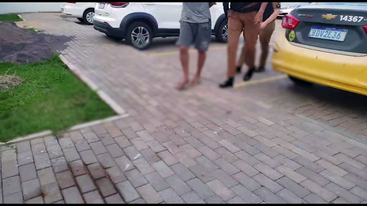 Homem é preso por estelionato na Rua Visconde de Guarapuava