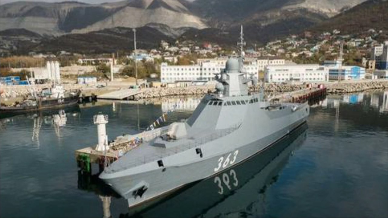 Russisches Kriegsschiff offenbar schwer beschädigt