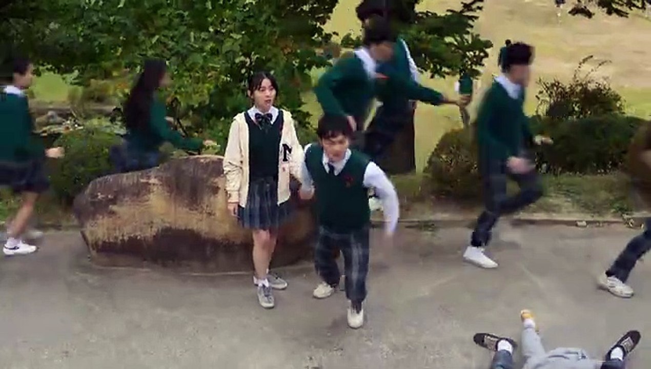 All Of Us Are Dead  S01E02 (Urdu/Hindi Dubbed) #saithsaab #allofusaredead #kdrama