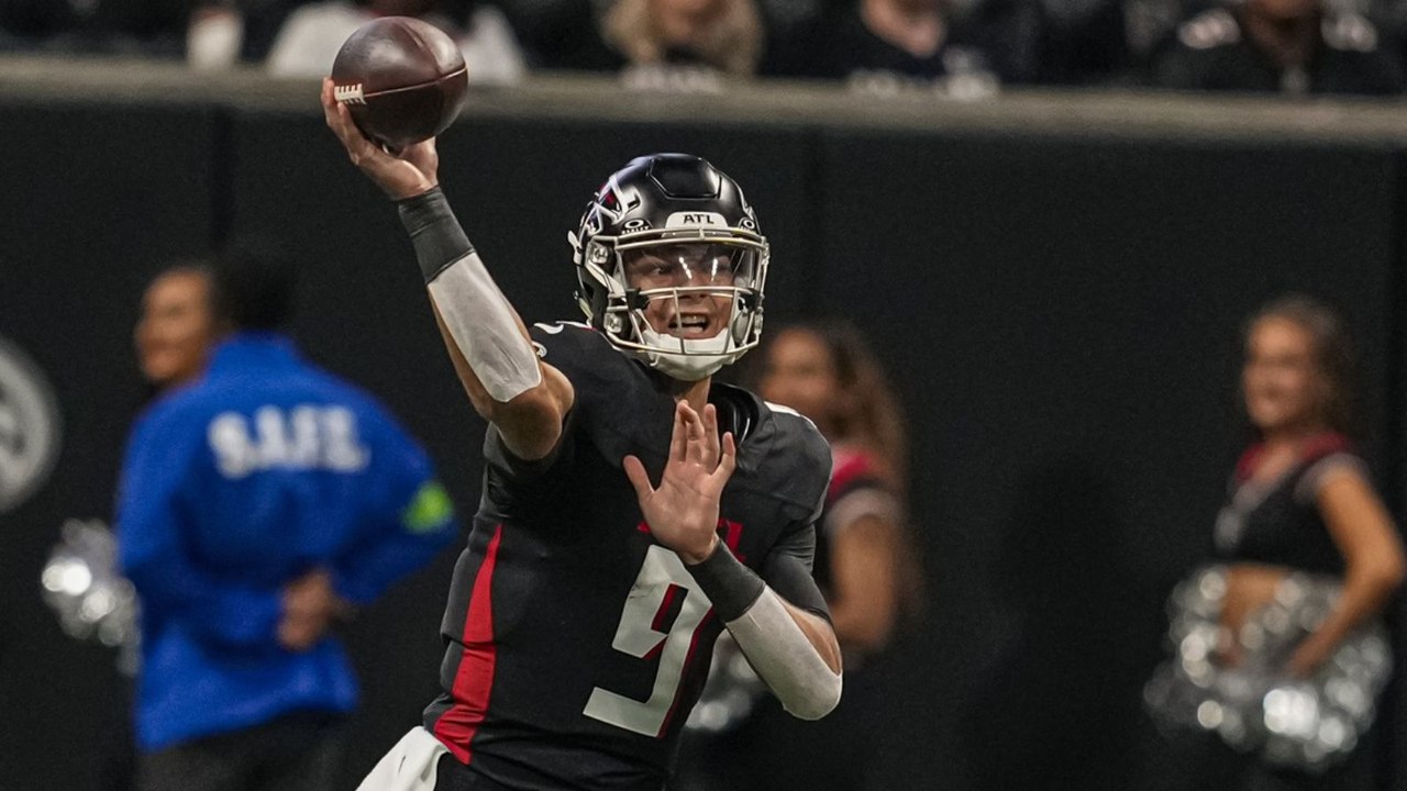 Falcons Secure 16-13 Win Over Buccaneers: Dirty Birds Soar