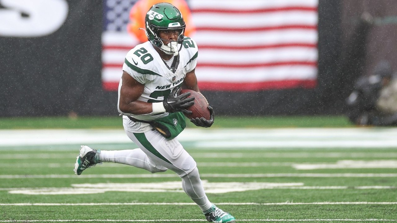 Breece Hall's Impact: Jets vs Giants New York Showdown