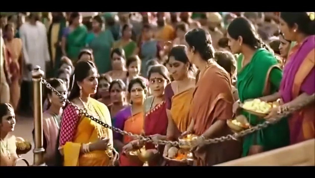 Bahubali Head Cut Scene - Devasena Finger Cutting Scene - Bahubali Bollywood Movie - Hindi Movie