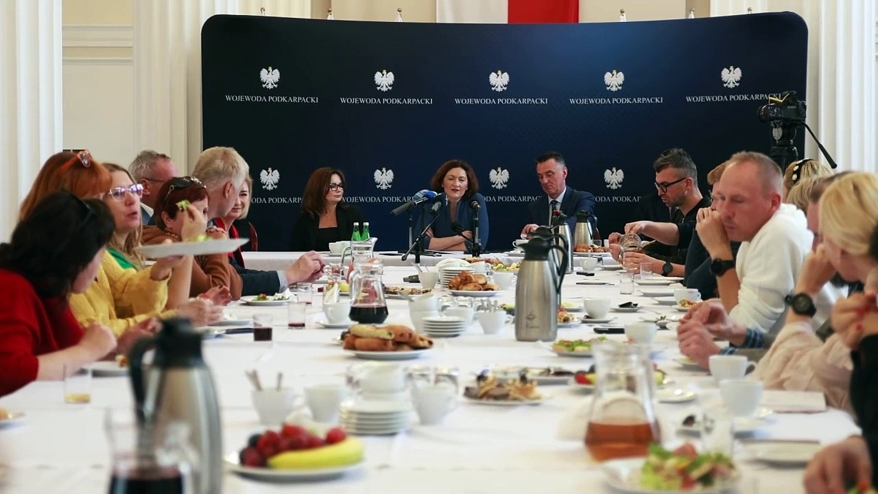 Nowiny/ Po 8 latach Ewa Leniart żegna się z funkcją wojewody podkarpackiego