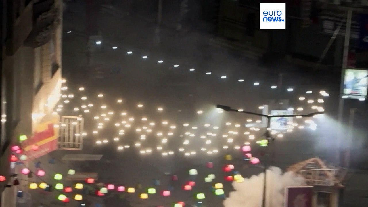 Israeli forces 'destroy' parts of Gaza's main hospital