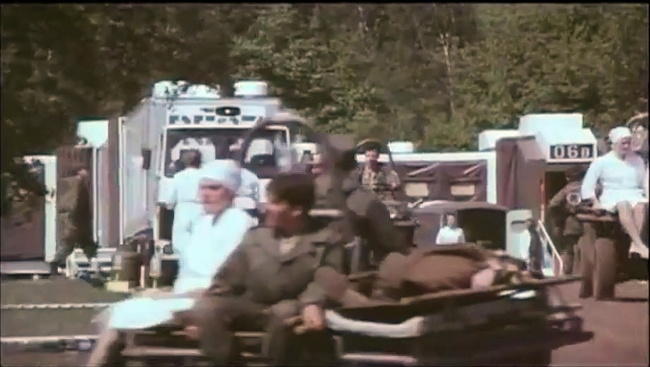 Le Toubib (1979) - Dramatic Film Trailer with Alain Delon 🎬