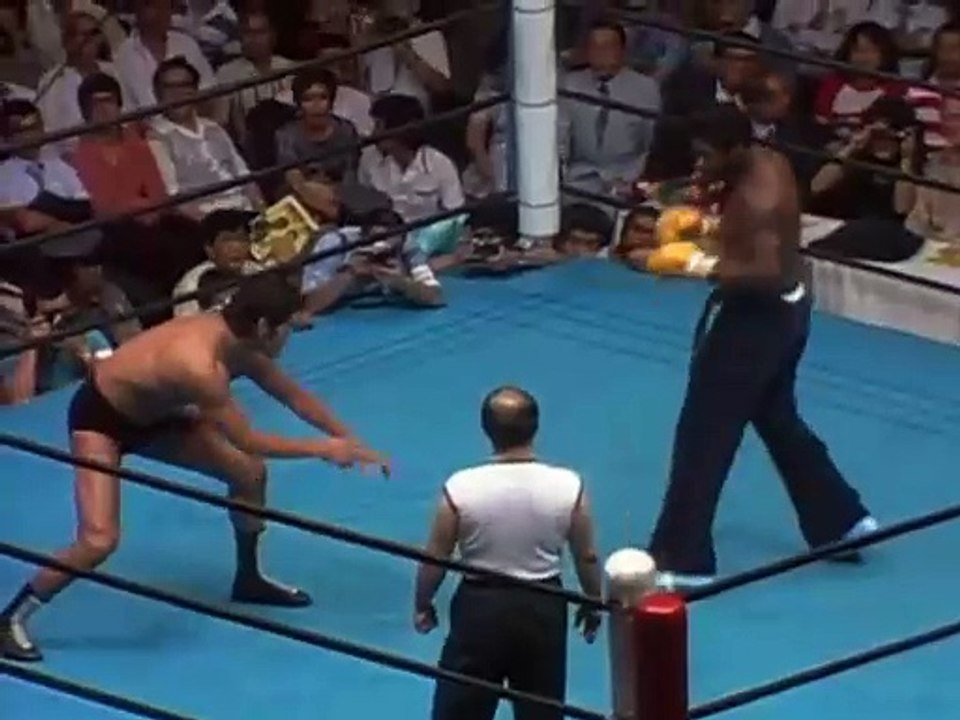 アントニオ猪木　モンスターマン