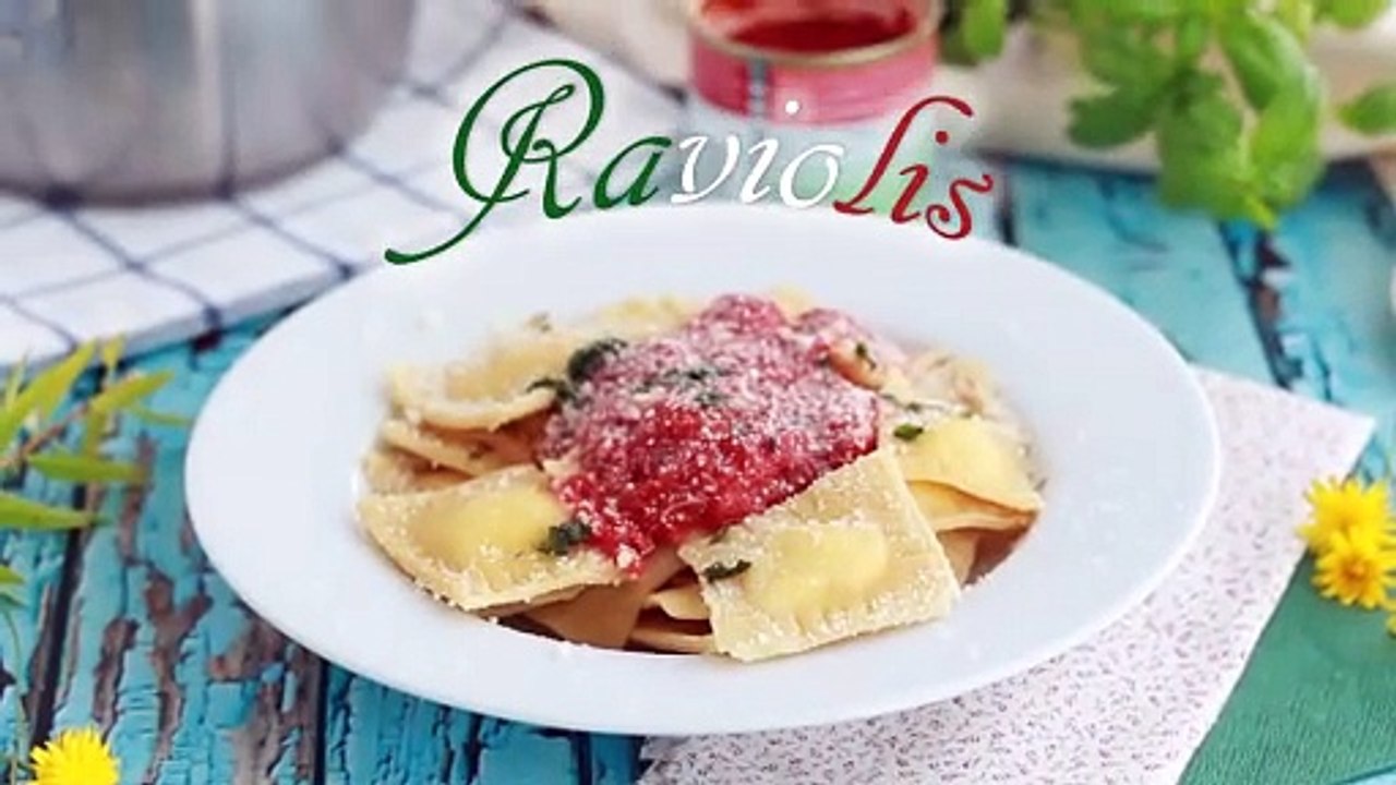 Ravioli com recheio de ricota