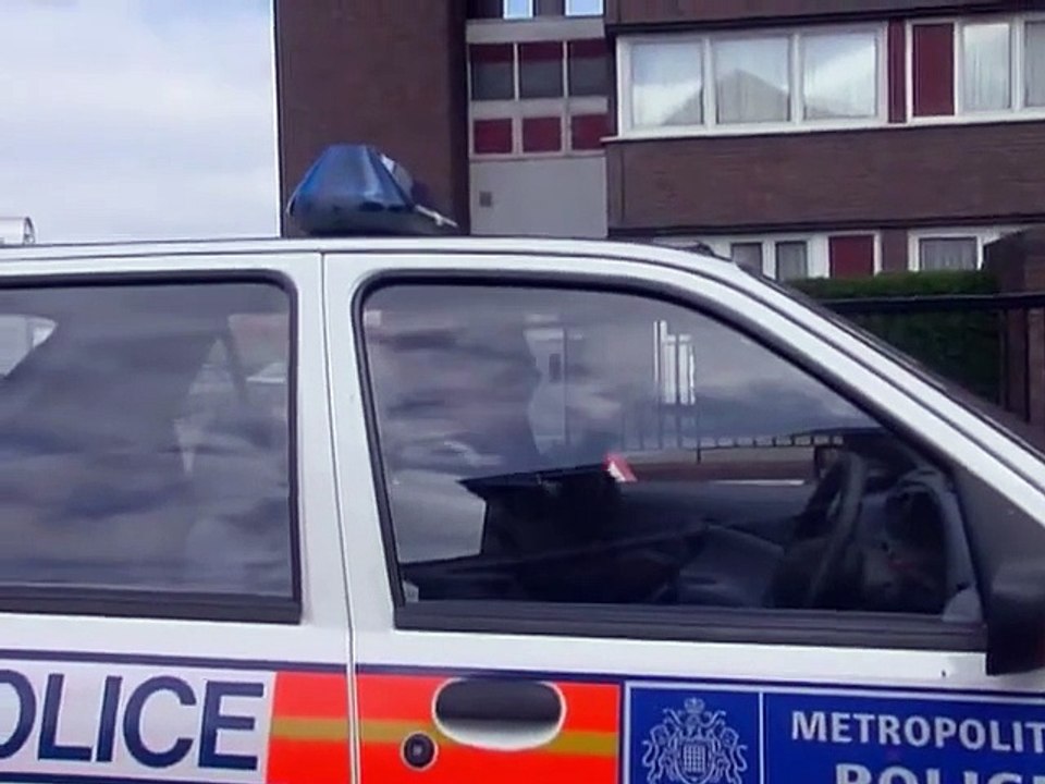 The Bill S15E52 The Only Way Is Up