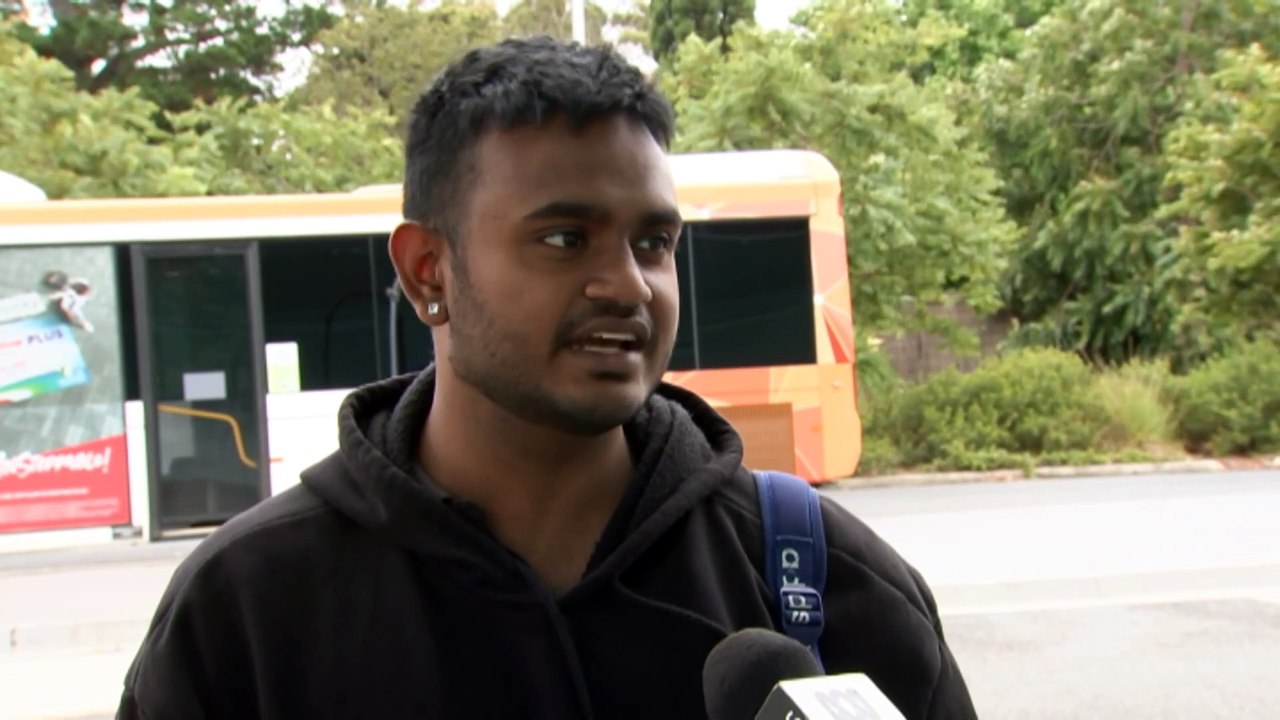 Melburnians call on government to make bus travel cheaper and more efficient