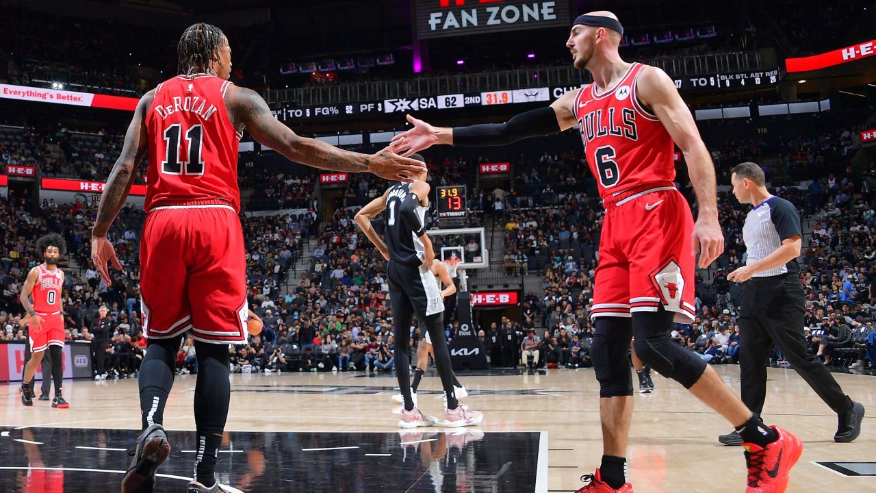 Bulls Secure a Narrow Win Over Spurs 121-112 🏀