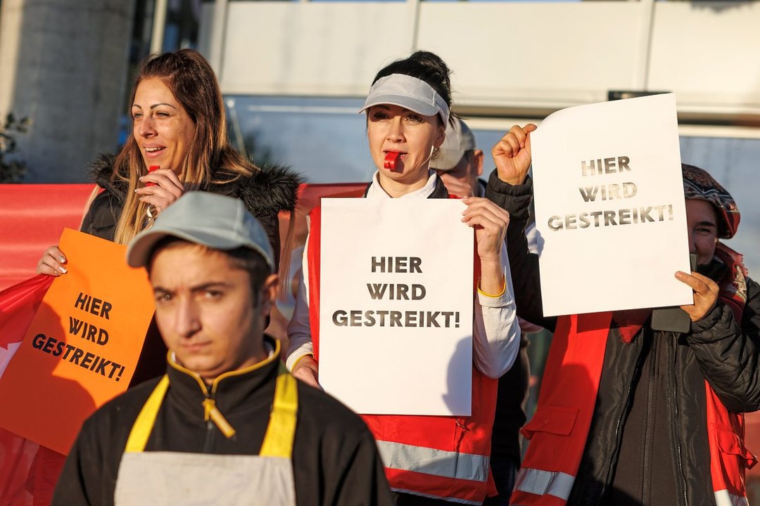 Warnstreiks im Handel: "Die Beschäftigten sind völlig verunsichert"