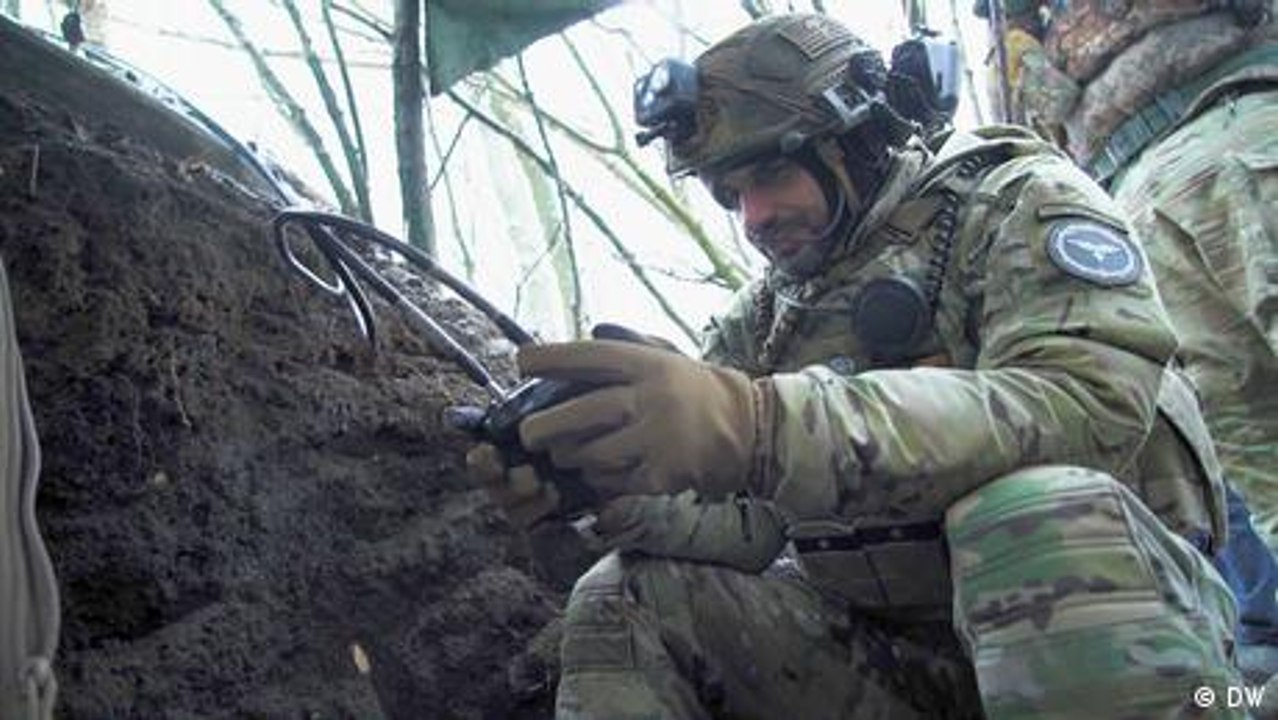 On the front line with Ukrainian drone pilots