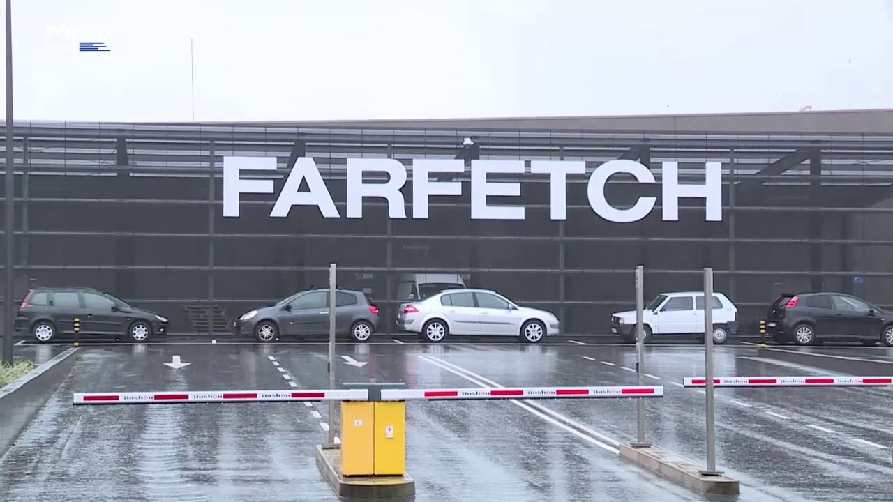 Comprador da Farfetch impede bancarrota online, mas não trava despedimento coletivo