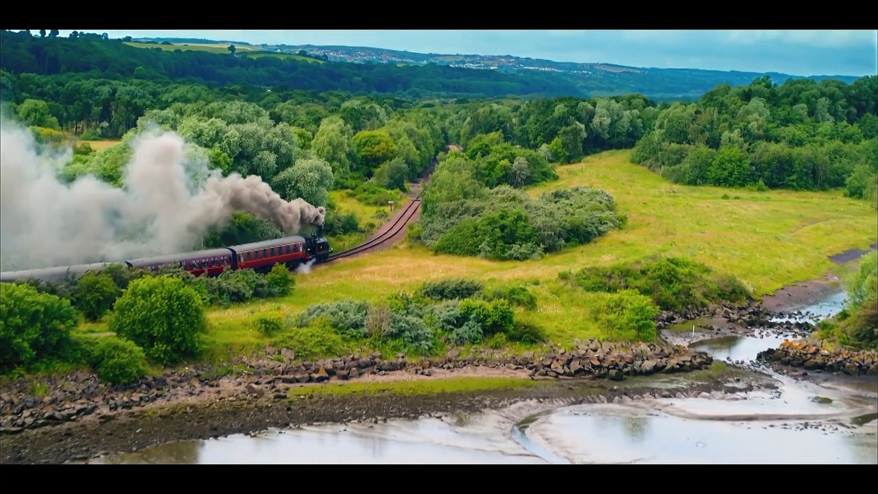 Murder Is Easy - Trailer