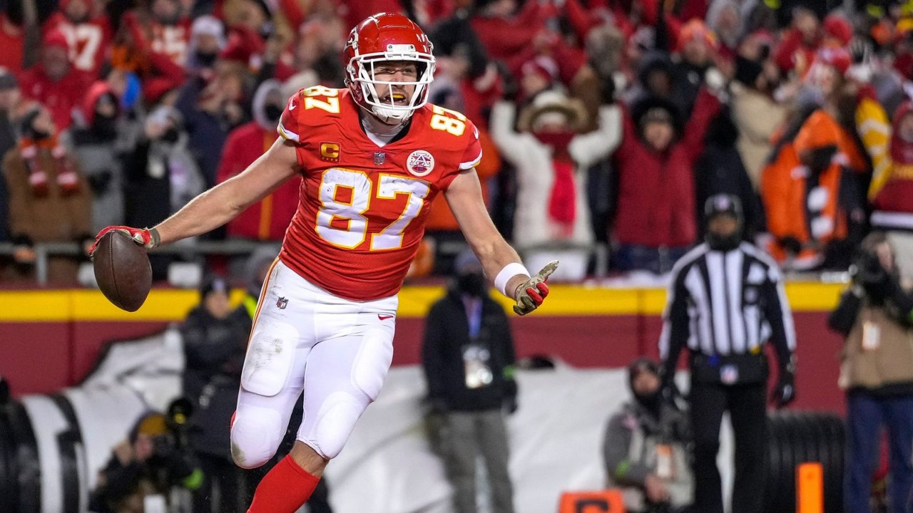 Chiefs vs. Raiders NFL Christmas Day in Kansas City