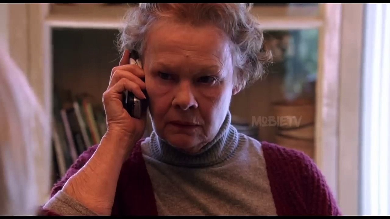 A Old Age TEACHER Had Affair With His Own Subject STUDENT - Movie Explained In Hindi.