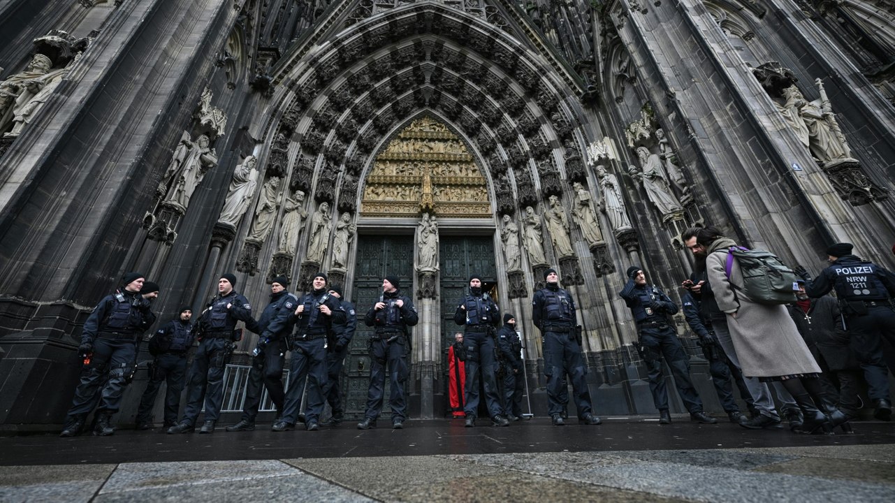 Deutsche Sicherheitsbehörden weiter in Alarmbereitschaftv