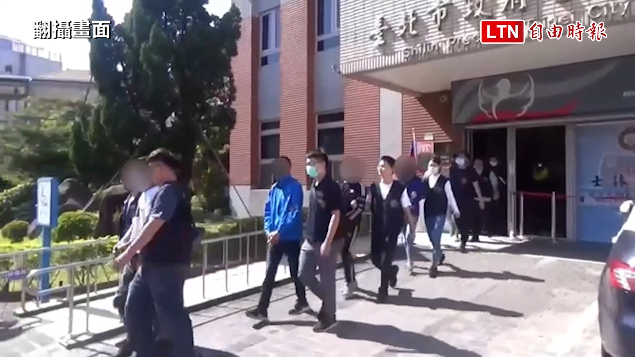 竹聯幫欺壓士林夜市商家 警方三波掃蕩行動逮14嫌(翻攝畫面)