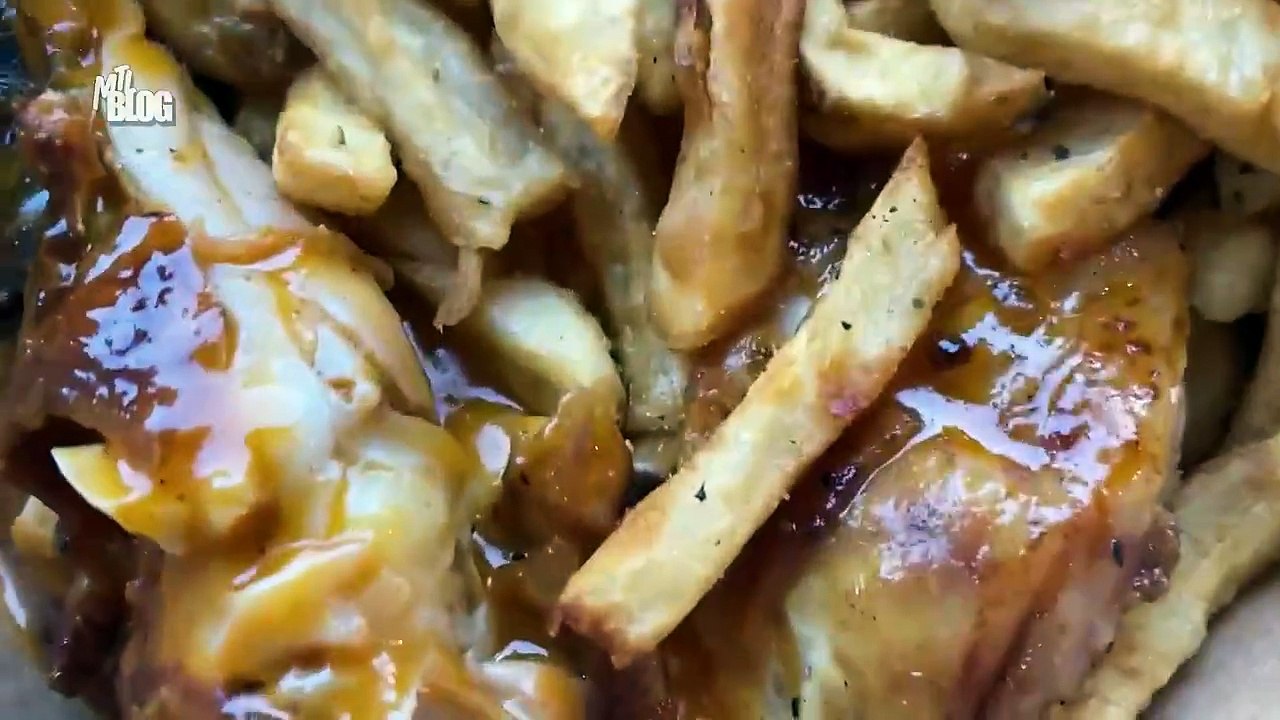 St-Hubert vs Ma Poule Mouillée: Which Montreal Restaurant Does Rotisserie Chicken Better?