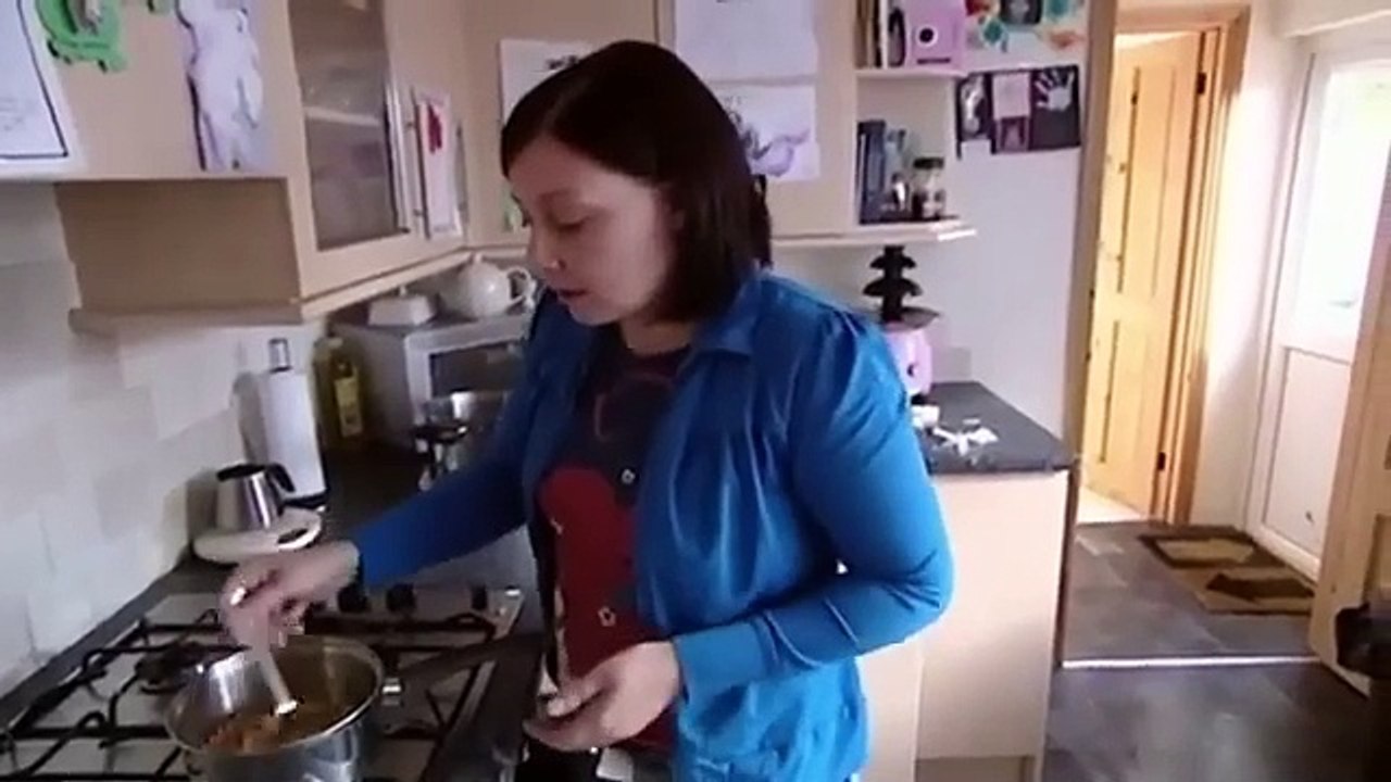 Wife Swap UK - Season 9 Episode 8 - Payne Vs Zender-Ellis - 2008