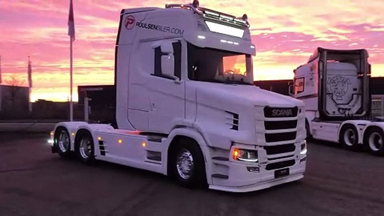 Morning glory of Scania V8 S650 Torpedo