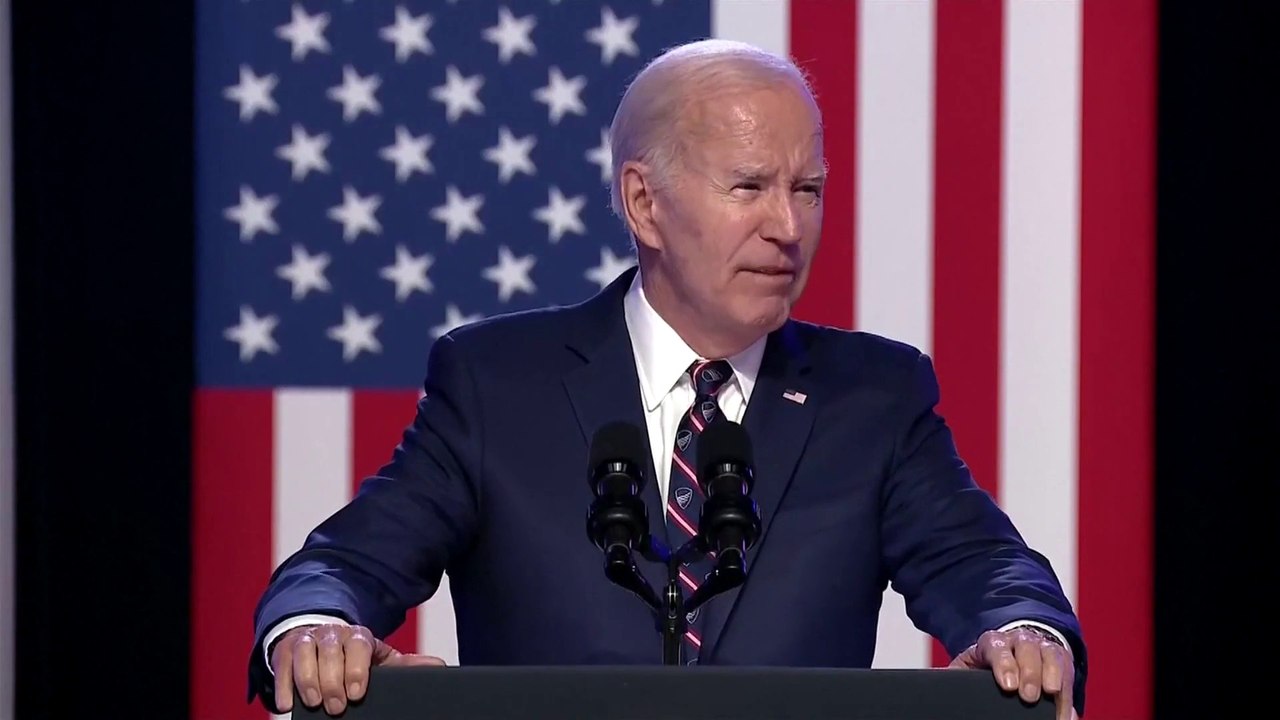 بايدن وترامب يفتتحان حملتهما الانتخابية بملاكمة كلامية