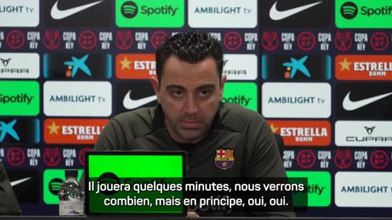 Barcelone - Xavi : “Vitor Roque aura du temps de jeu”
