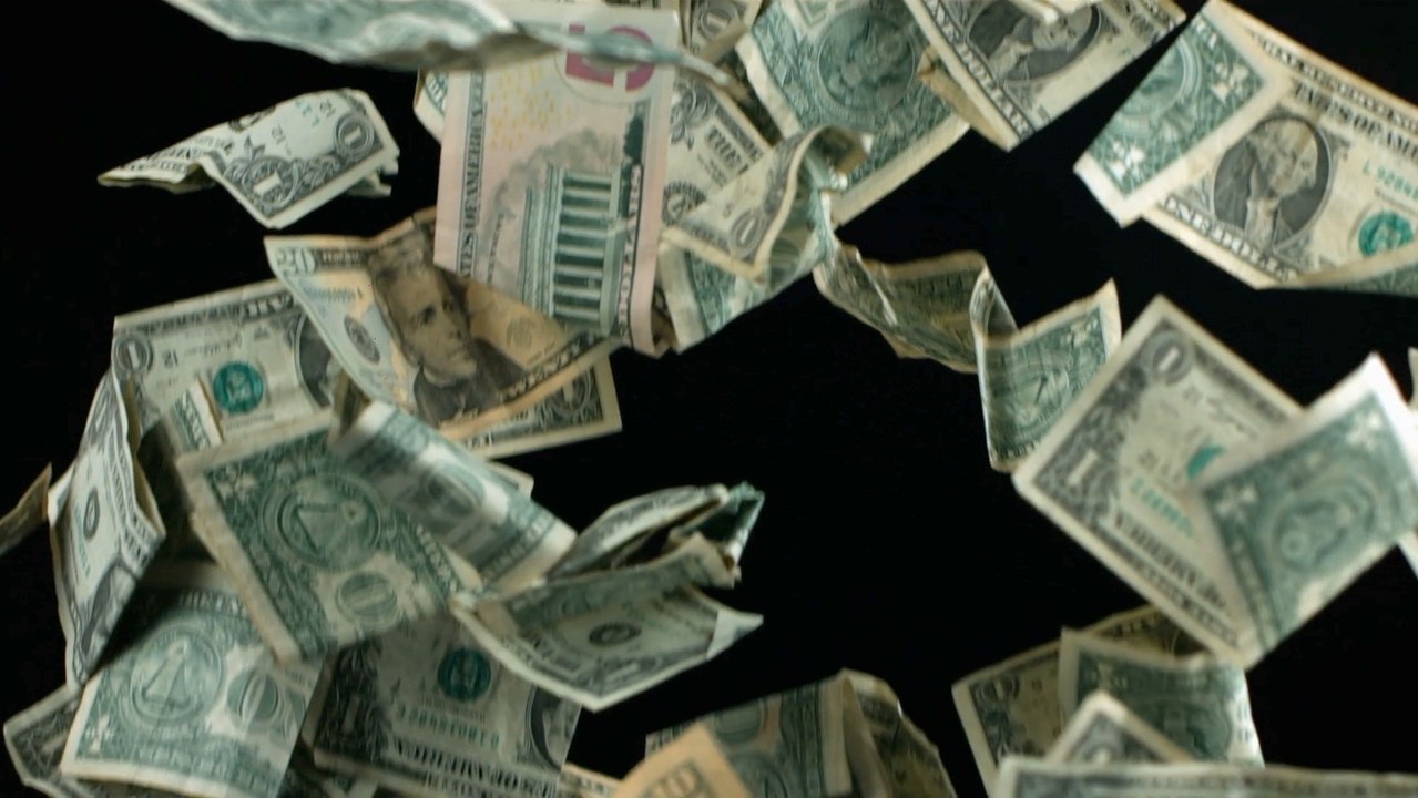 2023 Holiday Shopping Trends That Will Shape 2024 Retail Strategies