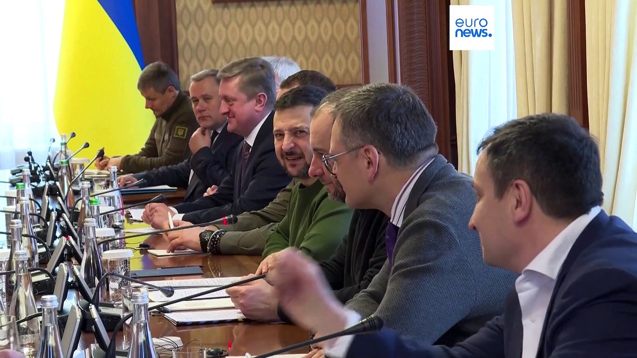 Première visite de Donald Tusk à Kyiv