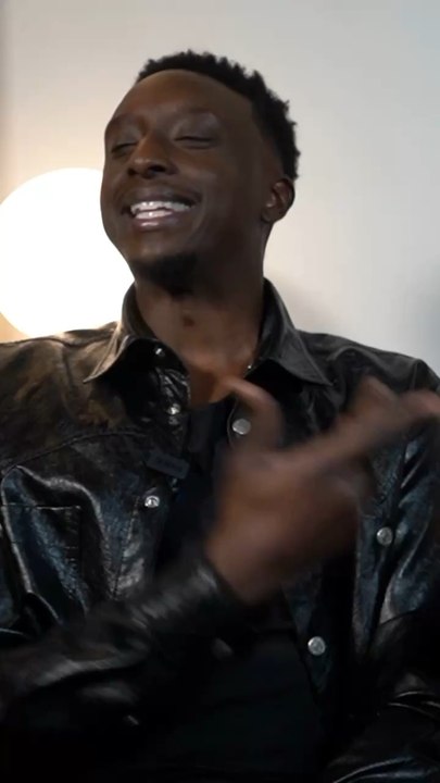 AHMED SYLLA imite JONATHAN COHEN 