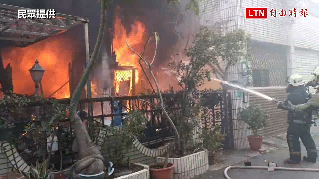 新營火警2死》一家三代11人同住 家人旅遊、工作逃過一劫（民眾提供）