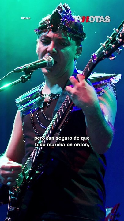 Cristian Castro balconeó a su mamá, Verónica Castro