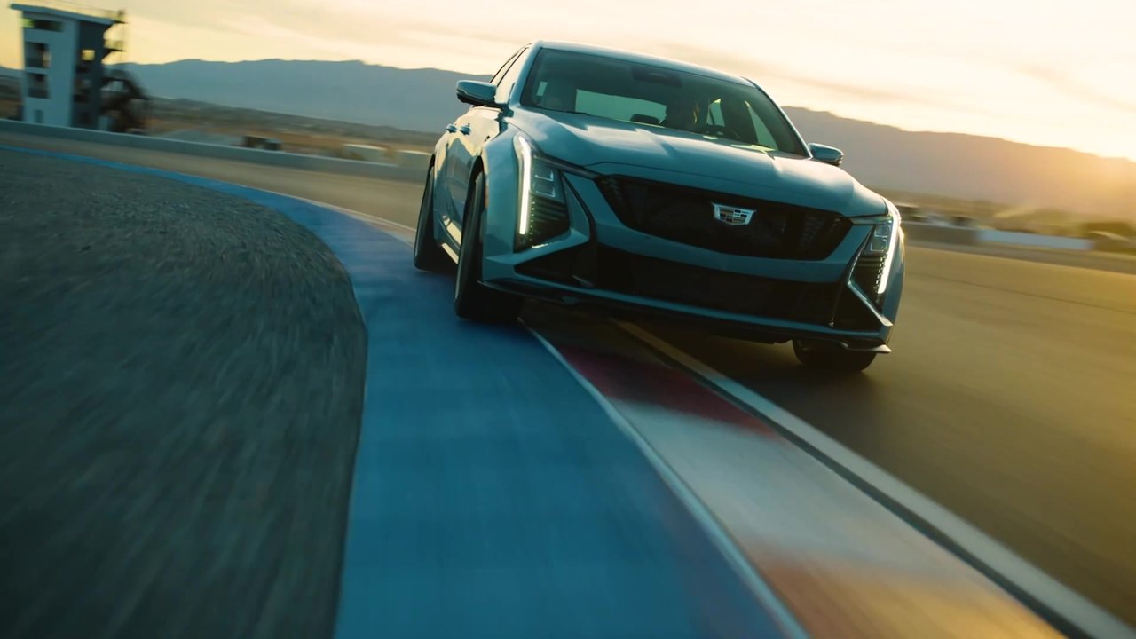 2025 Cadillac CT5-V Blackwing Driving Video