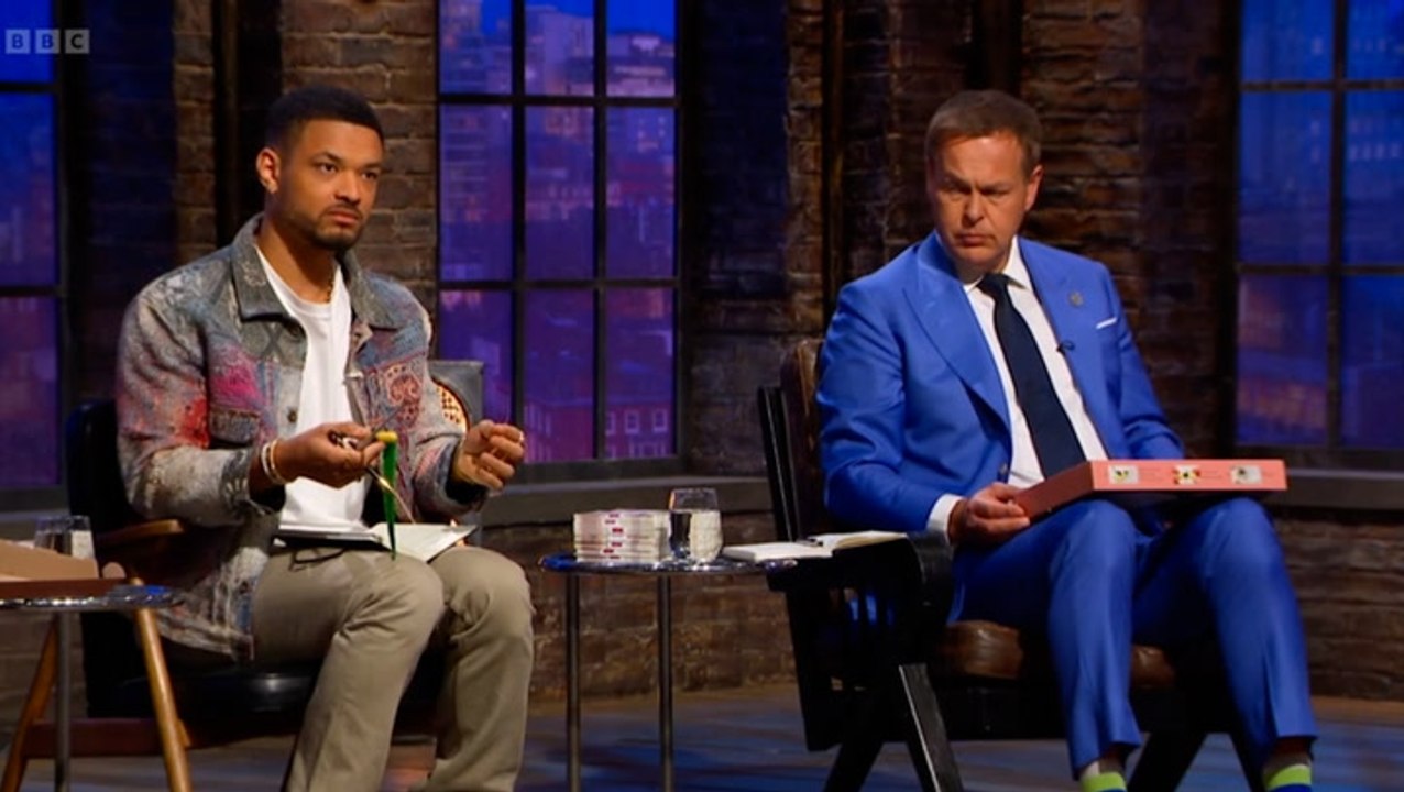 Moment Steven Bartlett breaks Dragons’ Den entrepreneur’s product mid-pitch