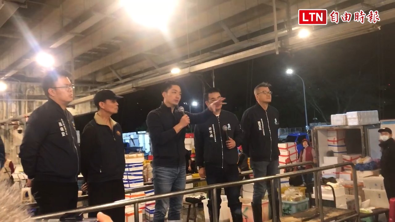 蔣萬安清晨上市場視察 允諾全力支持魚市場改建
